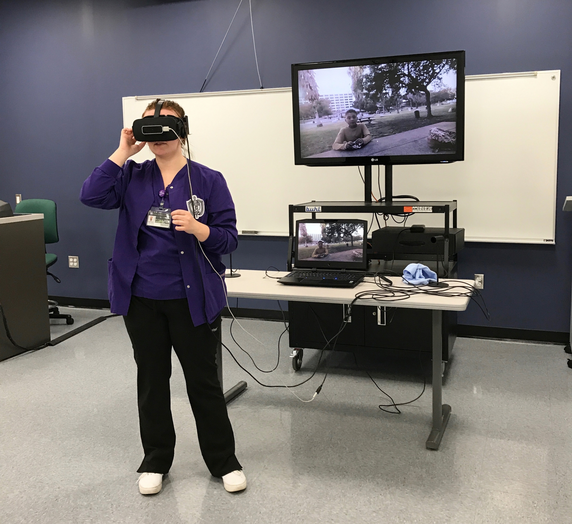 nursing student using VR