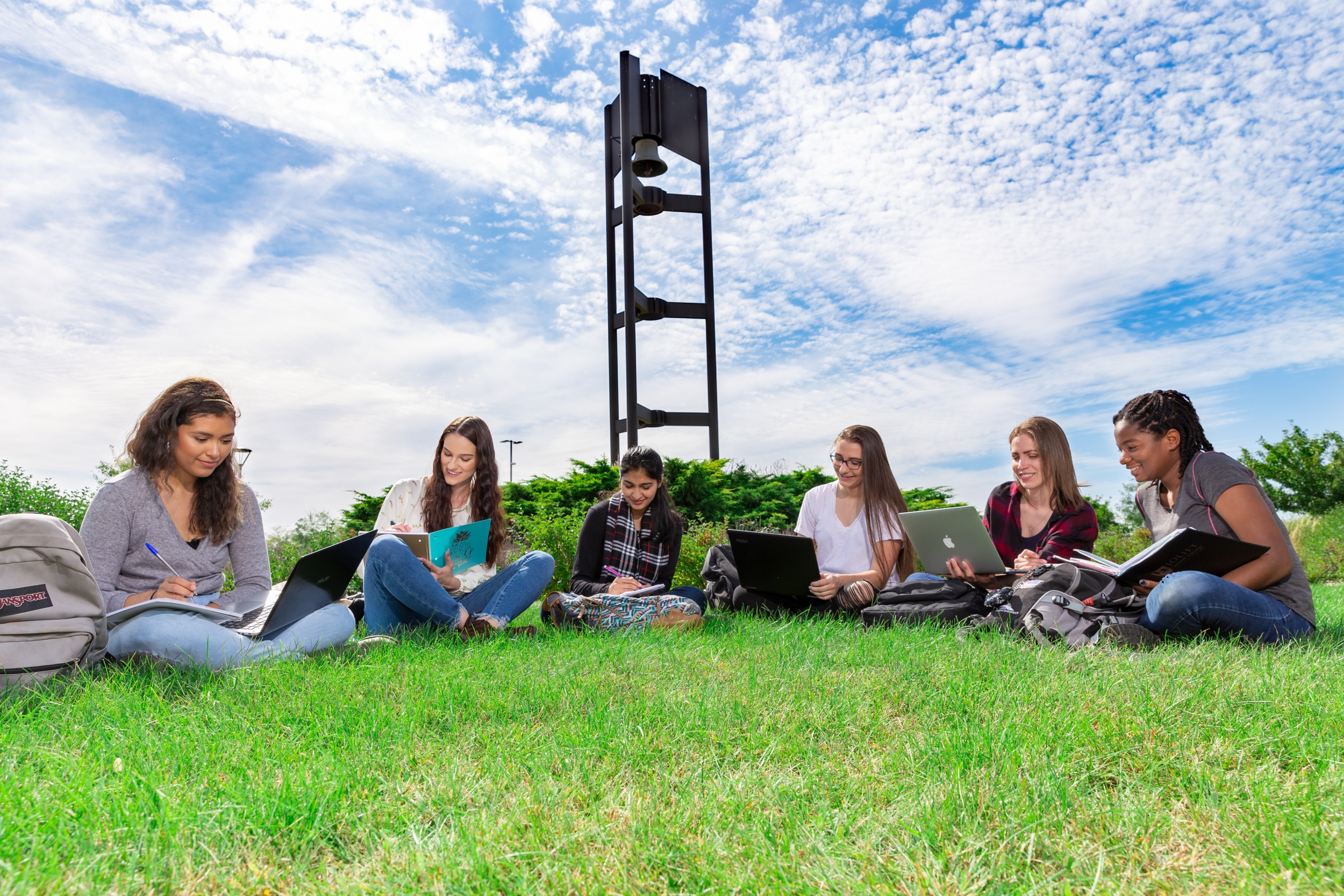 Students on front lawn